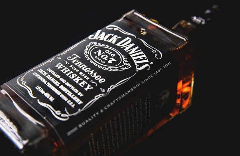 Piratée, la célèbre marque de whisky Jack Daniels refuse de payer la rançon demandée par les hackers de REvil