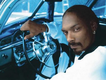 Snoop Dogg va lancer sa première collection de NFT intitulée "A Journey with the Dogg"