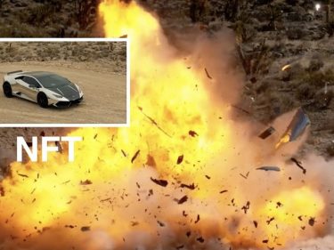 L'artiste Shl0ms fait exploser une Lamborghini Huracan afin de créer 999 NFT