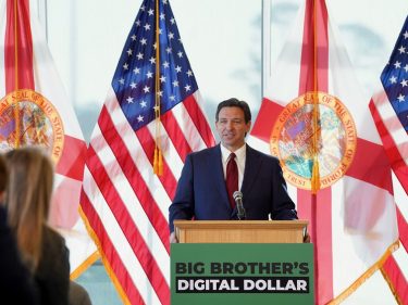 Ron DeSantis, le gouverneur de Floride, veut interdire les monnaies numériques de banques centrales (MNBC)