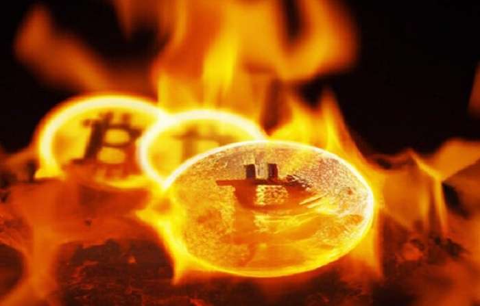 Incendies à Los Angeles, une retraitée perd ses crypto-monnaies dans le feu de son appartement